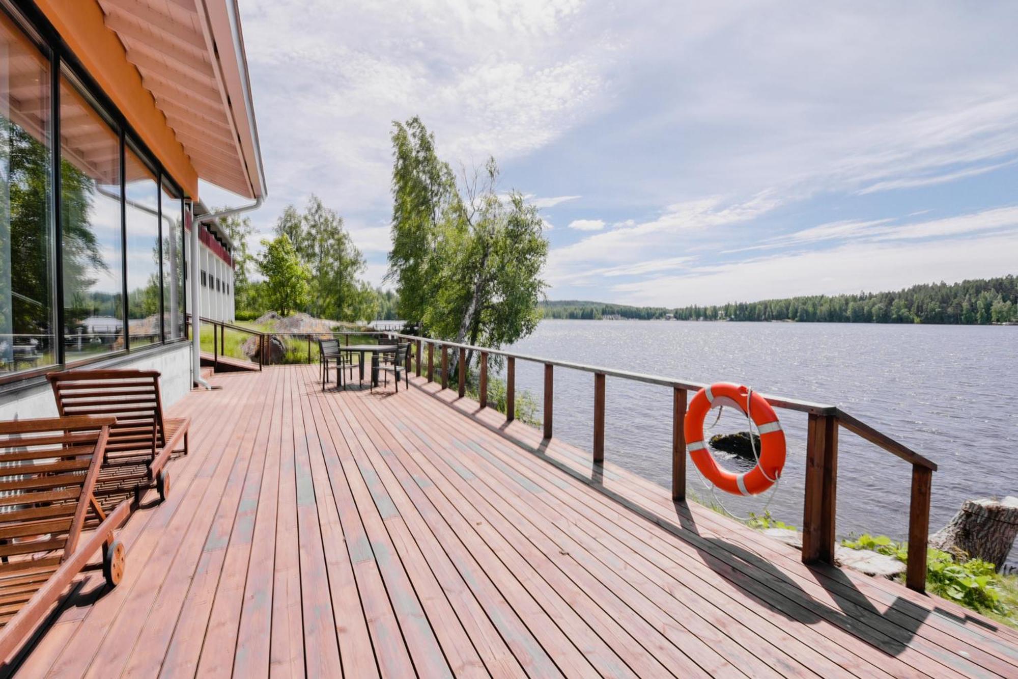 Hotel Kumpeli Spa Хейнола Экстерьер фото
